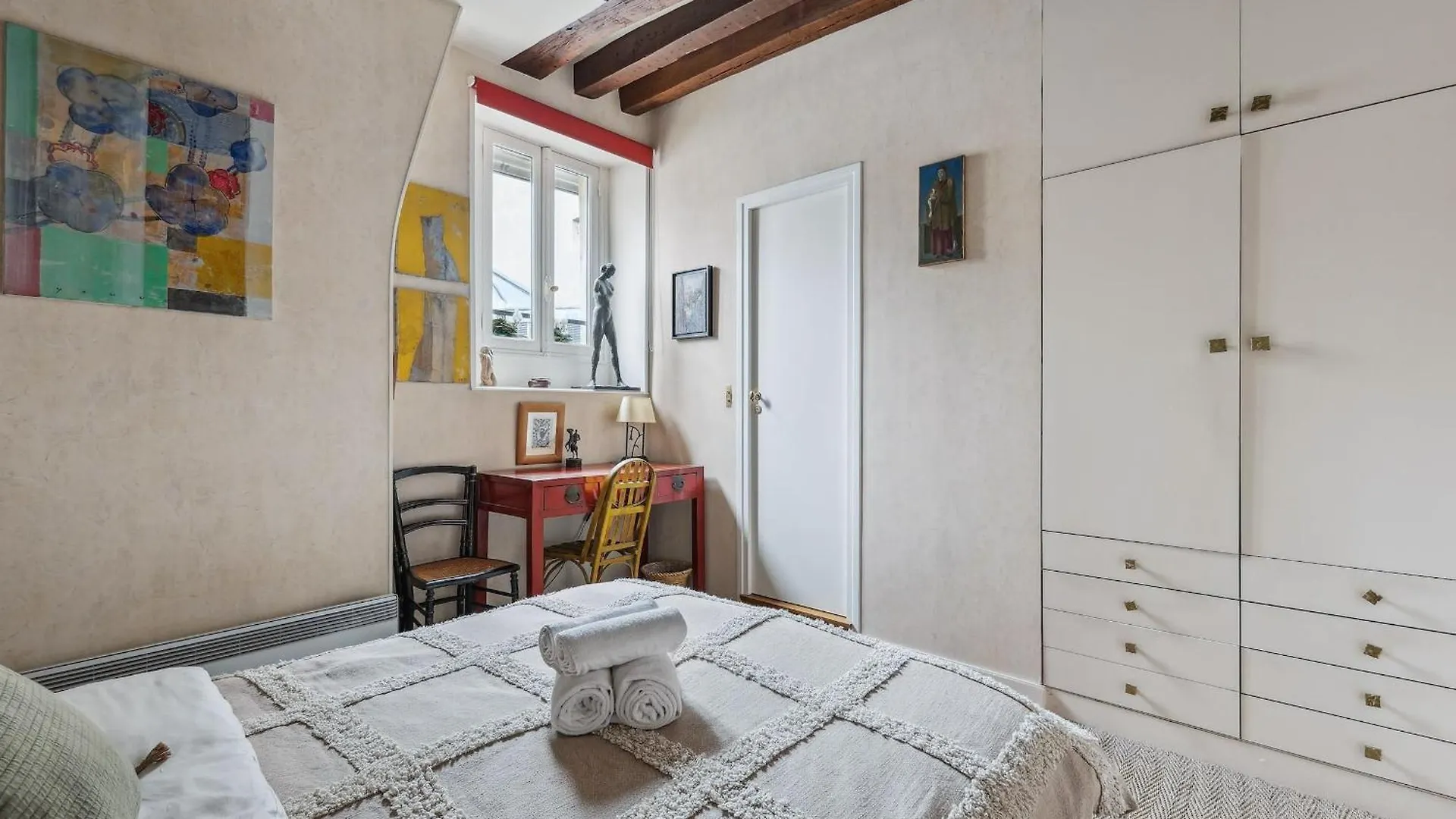 Le Marais & Place Des Vosges - 3Br - Cityapartmentstay Paris 0*,
